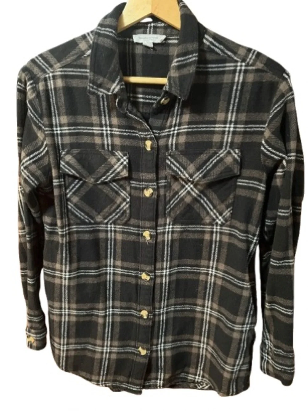Beachlunchlounge Flannel Plaid Button-Up Shirt in Black and Brown Size XS